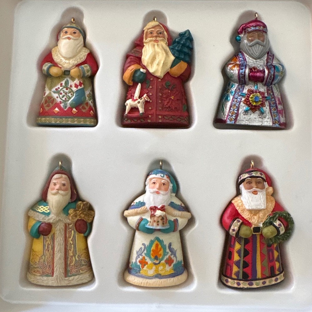 Hallmark Keepsake 2006 Santas From Around the World Miniature Ornament Set 6pc